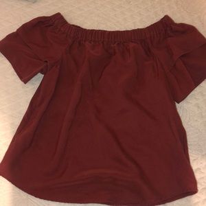 H&M off the shoulder maroon blouse